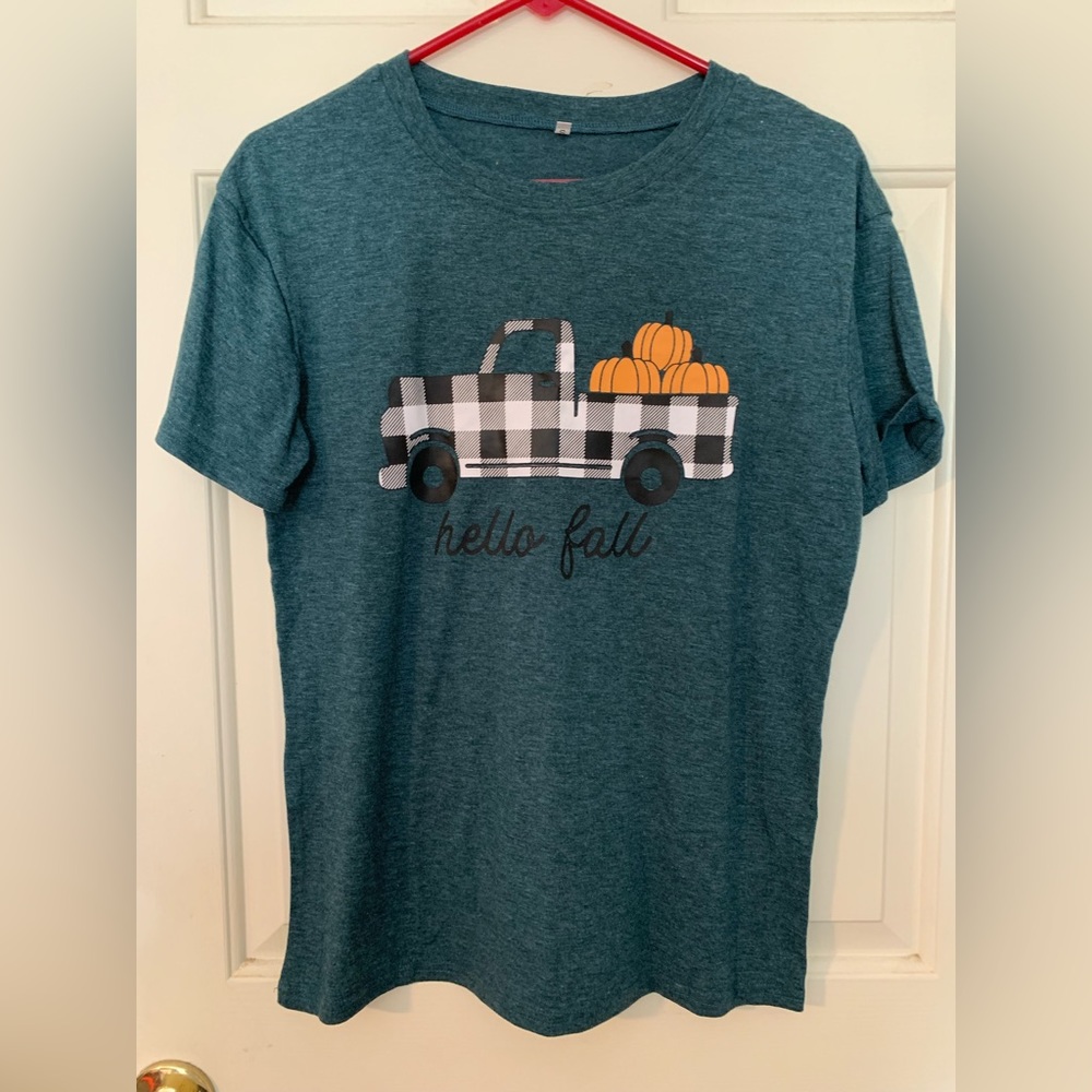 T-Shirt “Hello Fall” New- never worn-
